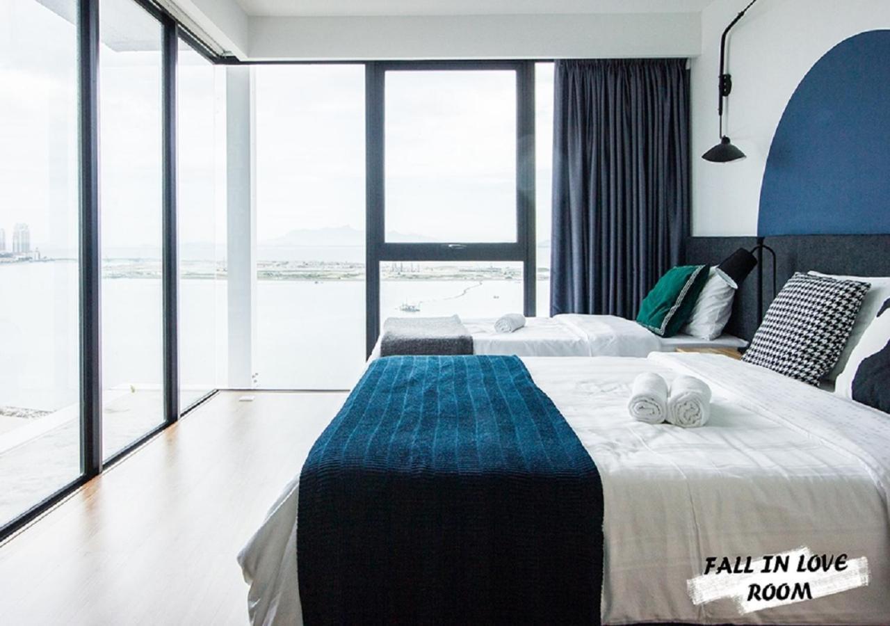 Rumahku Gurney With 270 Degree Sea View George Town Exterior photo